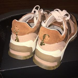 coach dad sneakers